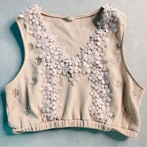 POL Pink Floral Embroidered Crop Top Boho Chic Coquette Festival Elegant Whimsy